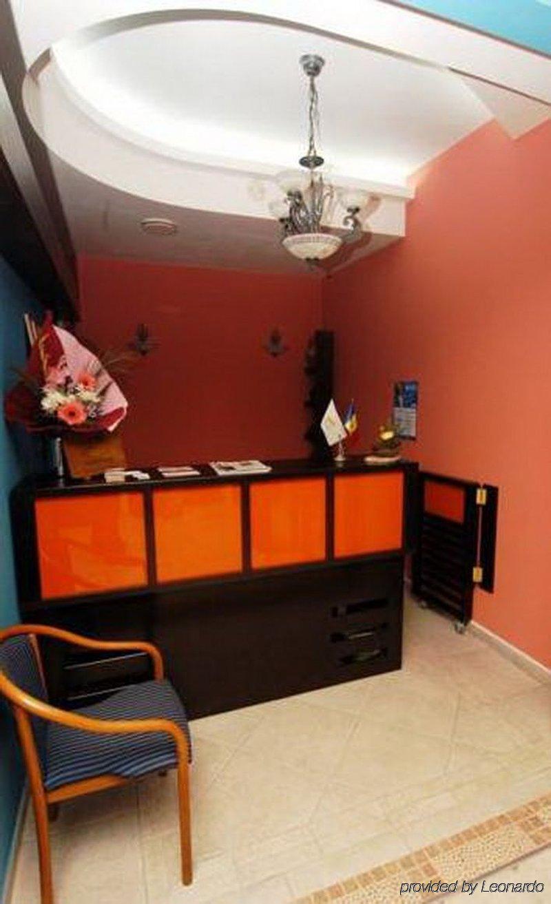 Mesogios Hotel Chişinău Extérieur photo