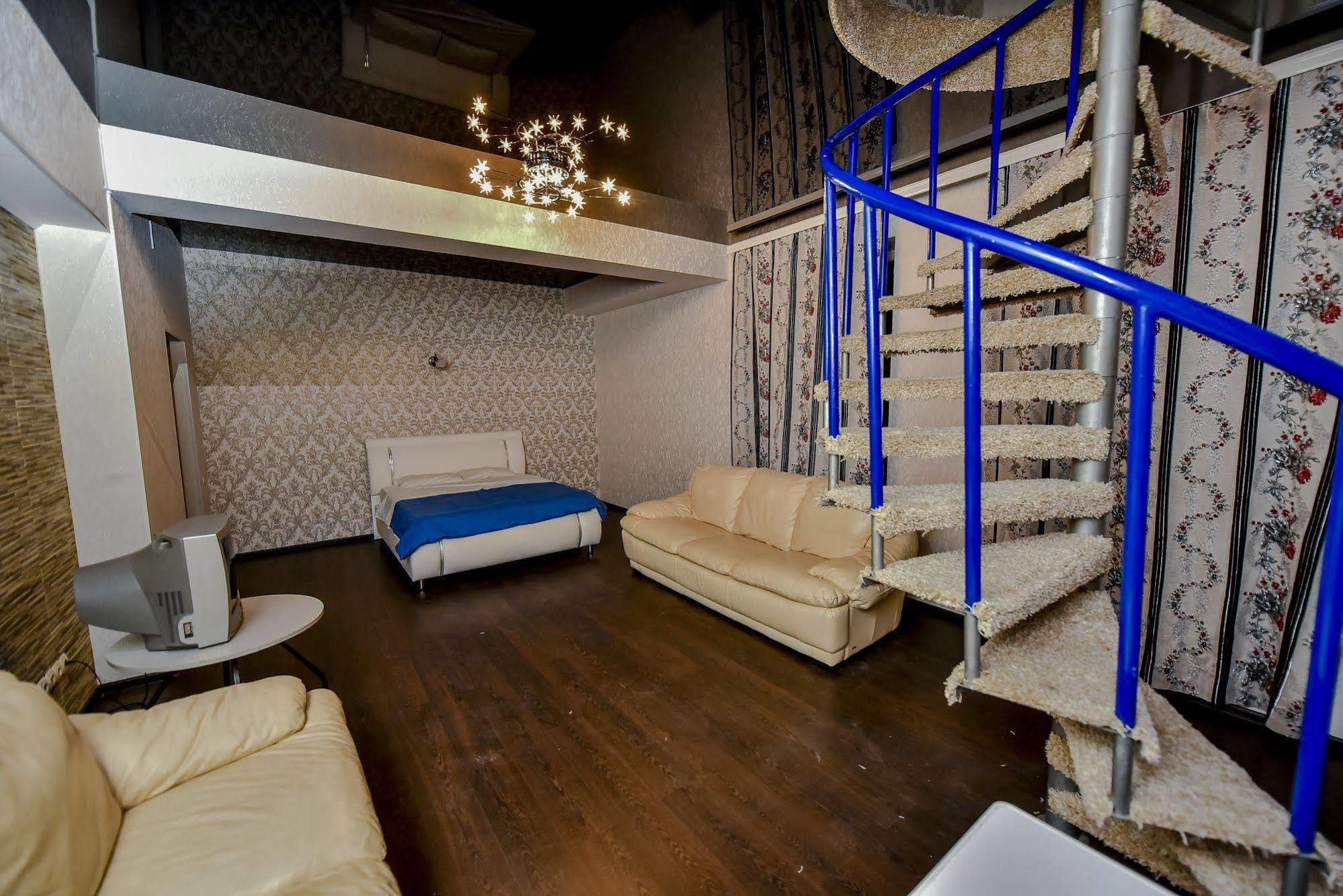 Mesogios Hotel Chişinău Extérieur photo