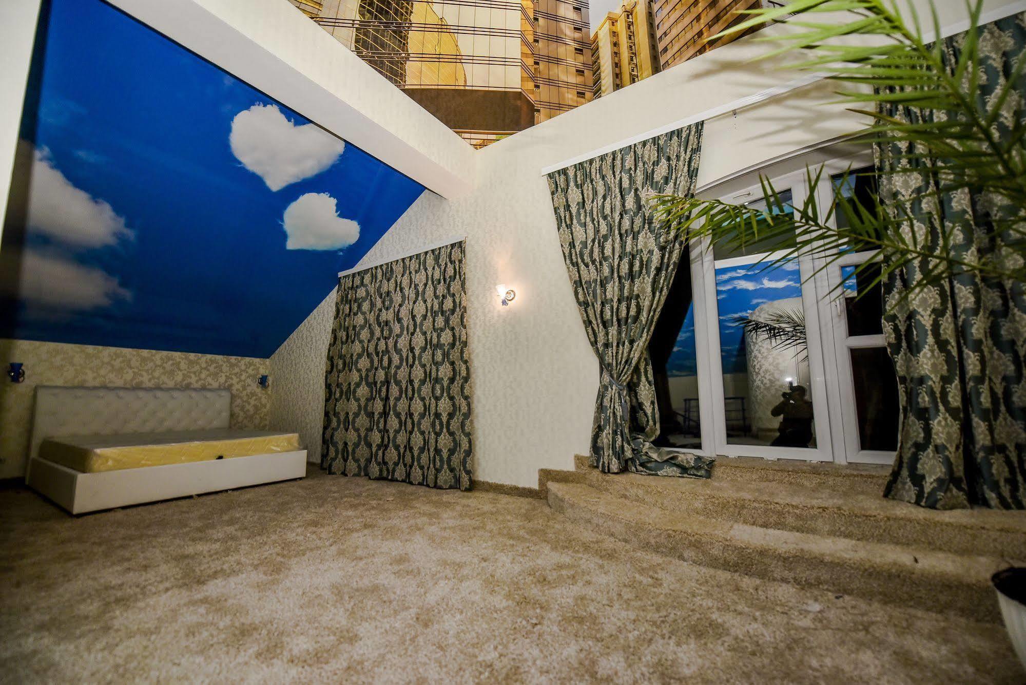 Mesogios Hotel Chişinău Extérieur photo